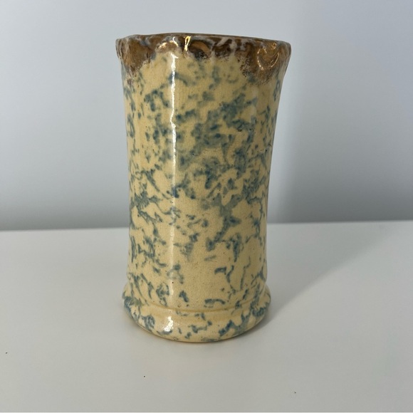 Vintage Small Blue Yellow Spongeware Stoneware Pitcher Vase Ceramic Piece - Picture 2 of 16